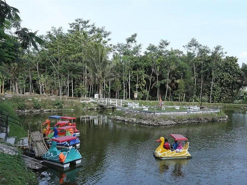 Super Oyo 1959 Penginapan Kepurun Pawana Indonesia Sleman  Exterior foto